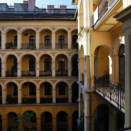 Aparthotel radayH Budapest Exterior foto